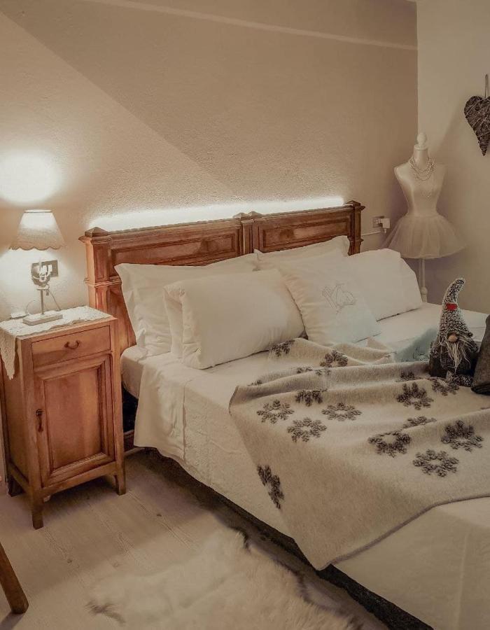 Le Coeur Du Pont Hotell Donnaz Eksteriør bilde